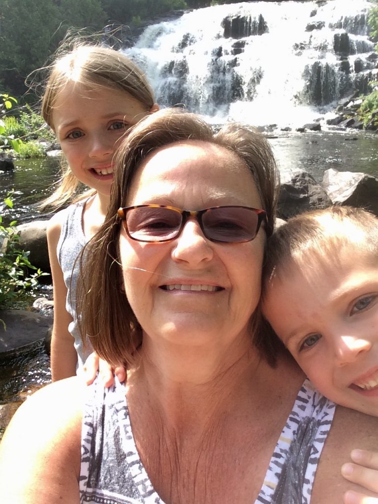 Barbara Ellingson-Raisbeck with her grandchildren